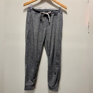 Vuori heather gray tapered drawstring sweatpants